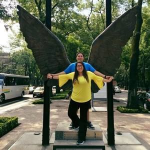 Meet your Posher, Damaris